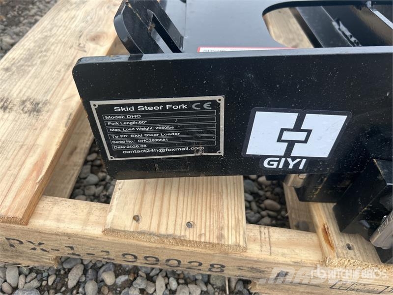 GIYI GY-DHC 59 in Skid Steer Forks (Unused) Tõstekahvlid