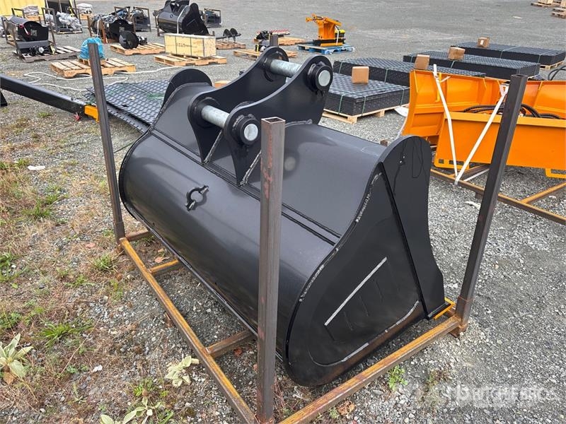 GIYI GY-FB60 60 in 0.88 m3 Cleanup Excavator Bucke Kaušai