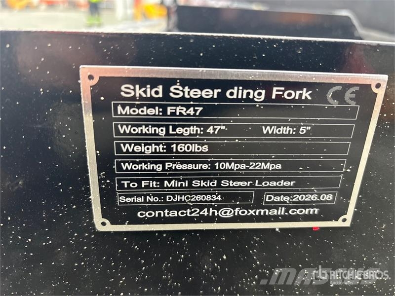 GIYI GY-FR47 29 in Mini Skid Steer Forks (Unused) Forks