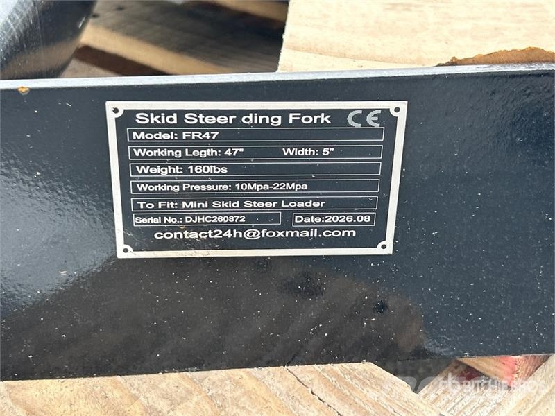 GIYI GY-FR47 29 in Mini Dingo Skid Steer Forks (Un Tõstekahvlid