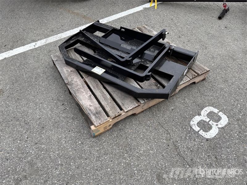 GIYI GY-FR47 29 in Mini Skid Steer Forks (Unused) Forks