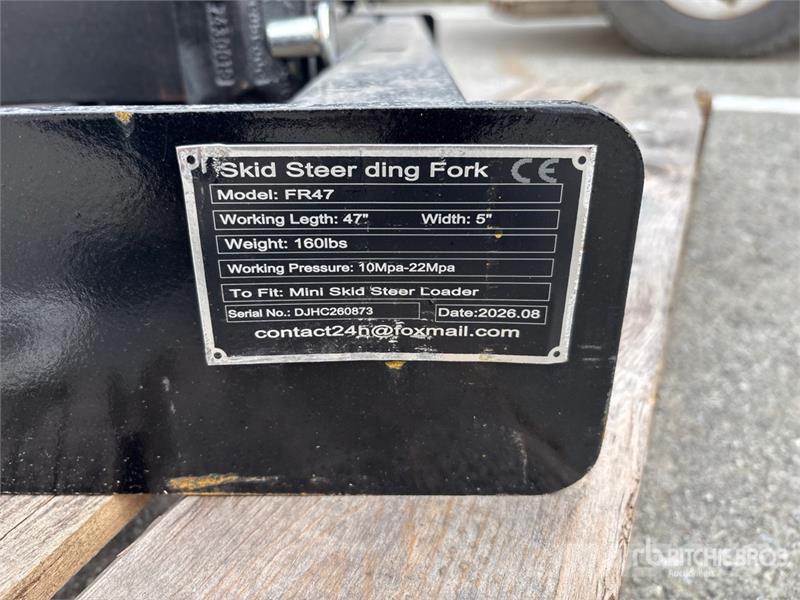 GIYI GY-FR47 29 in Mini Skid Steer Forks (Unused) Forks