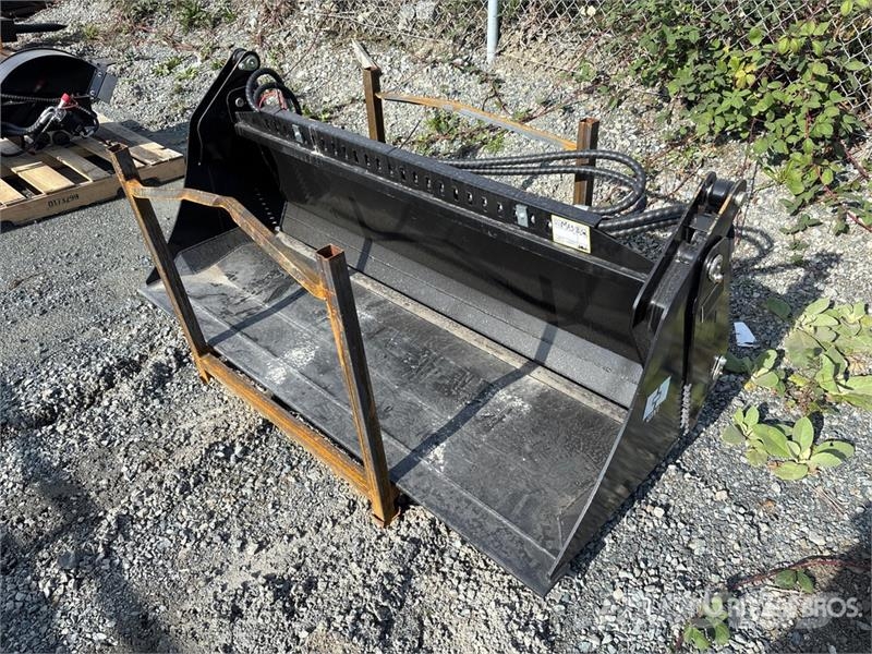  GIYI GY-KH72 70 in Multi-Purpose Skid Steer Bucket Kašike / Korpe