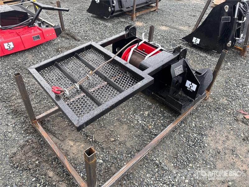 GIYI GY-LW45 45 in Skid Steer Logging Winch (Unuse Other components