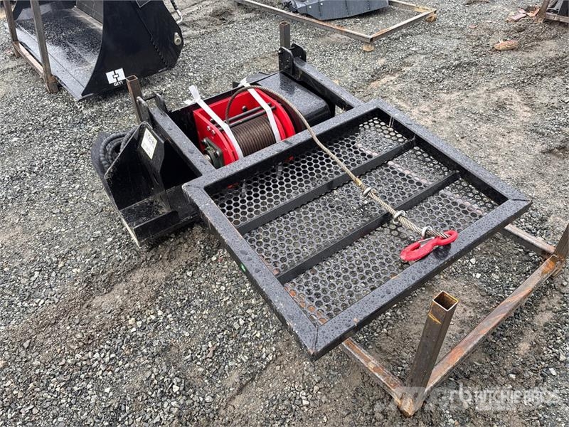GIYI GY-LW45 45 in Skid Steer Logging Winch (Unuse Other components