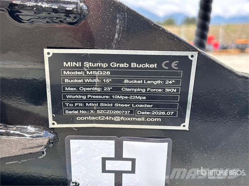  GIYI GY-MSG28 15 in Stump Mini Skid Steer Grapple  Griebtuvai