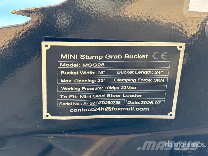  GIYI GY-MSG28 15 in Stump Mini Skid Steer Grapple  Grabeži