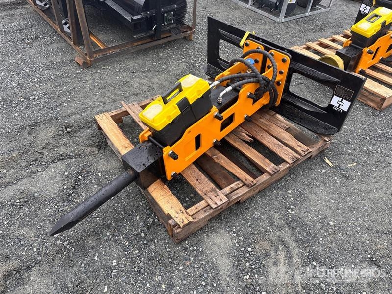 GIYI GY-P680 64 in Skid Steer Breaker (Unused) Martelos / Rompedores