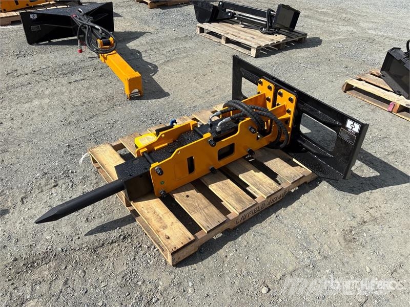 GIYI GY-P680 Skid Steer Breaker (Unused) Čekići