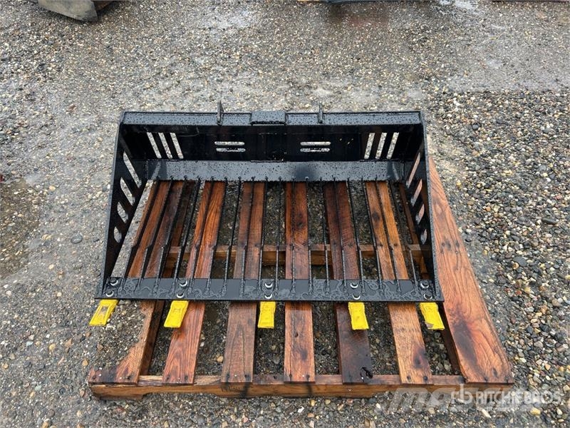 GIYI GY-RB44 Rock Mini Skid Steer Bucket (Unused) バケット