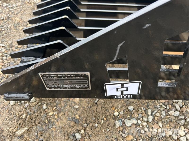  GIYI GY-RB66N 66 in Rock Skid Steer Bucket (Unused バケット