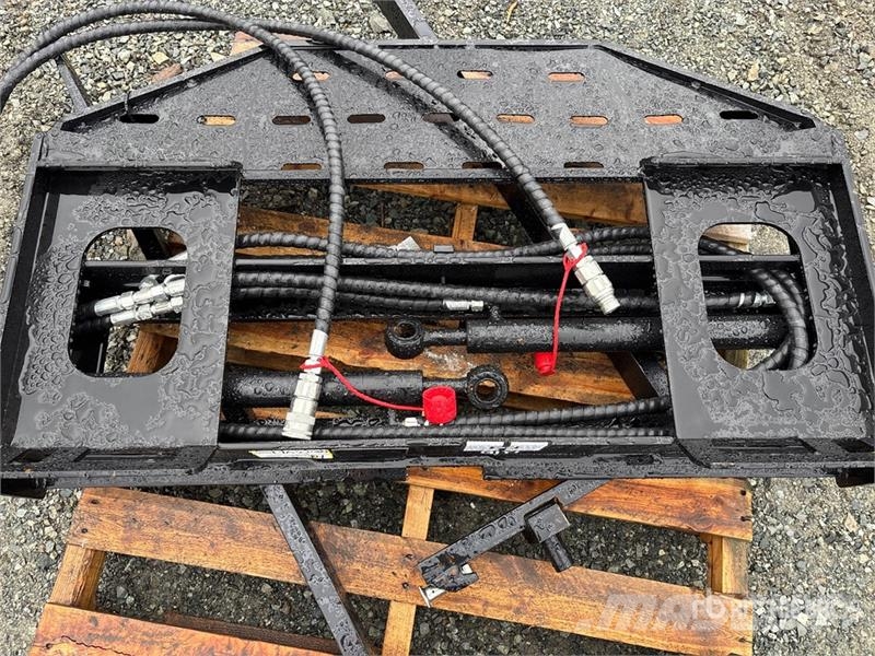 GIYI GY-SF60 59 in Skid Steer Forks (Unused) Trukkihaarukat