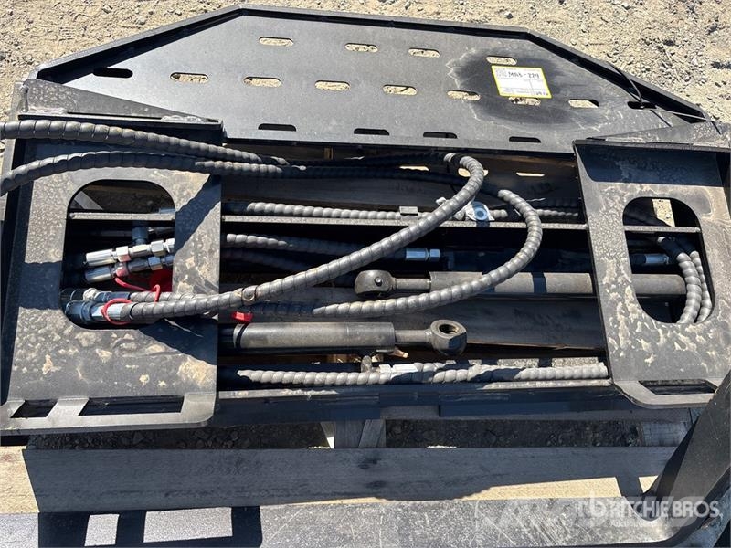 GIYI GY-SF60 60 in Skid Steer Forks (Unused) Forks