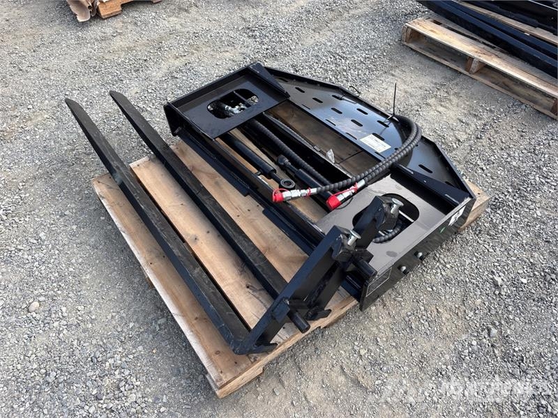  GIYI GY-SF60 60 in Skid Steer Forks (Unused) フォーク