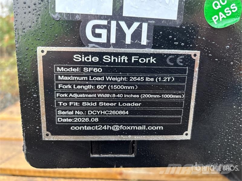 GIYI GY-SF60 60 in Skid Steer Forks (Unused) Vidlica