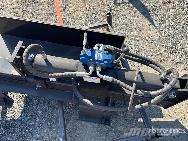 GIYI GY-SLS79 25 in Skid Steer Log Splitter (Unuse Fendeuse, Scie