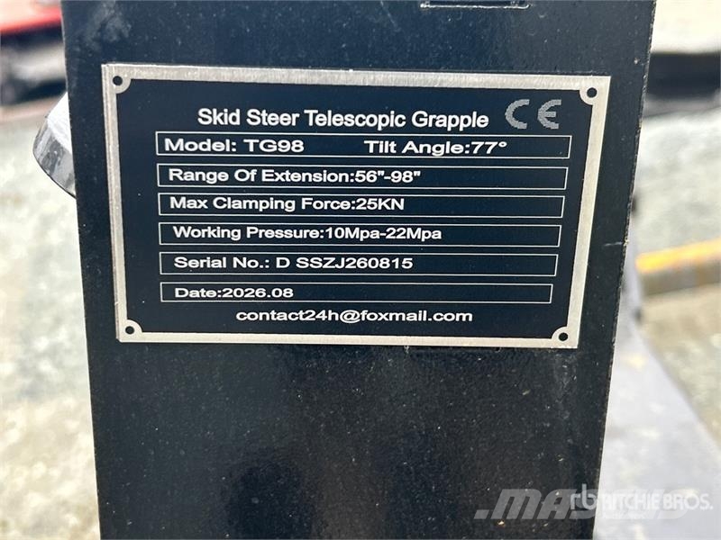 GIYI GY-TG98 98 in Telescopic Skid Steer Grapple ( Grapples