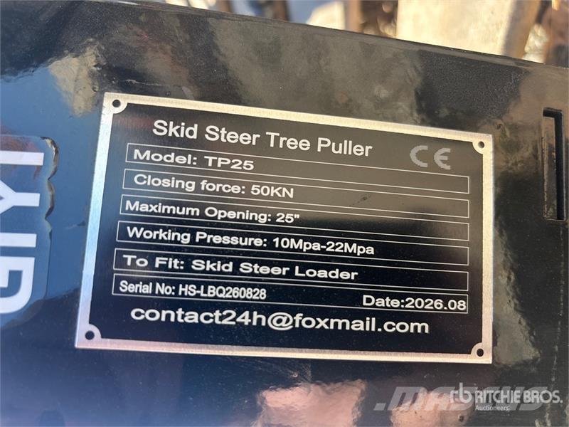 GIYI GY-TP45 Skid Steer Post Puller (Unused) Ďalšie komponenty