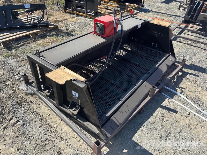 GIYI GY-VB79 73 in Vibrating Skid Steer Screening دلاء فحص