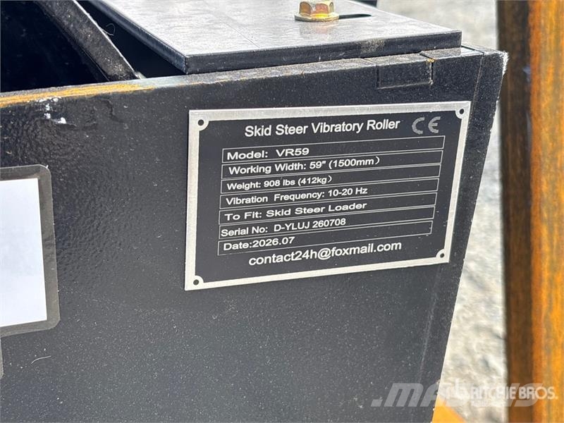  GIYI GY-VR59 59 in Skid Steer Vibratory Roller (Un Valce