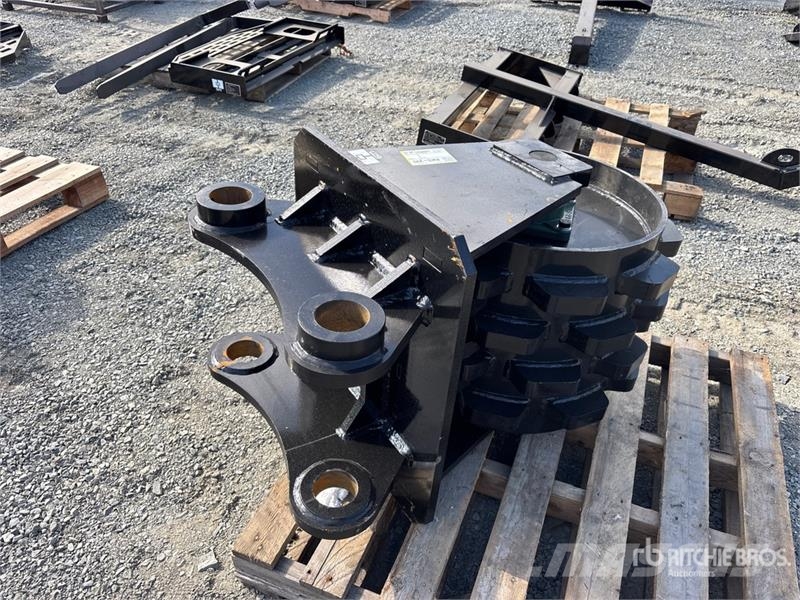 GIYI GY-W320 20 in Excavator Compaction Wheel - Fi Ďalšie komponenty