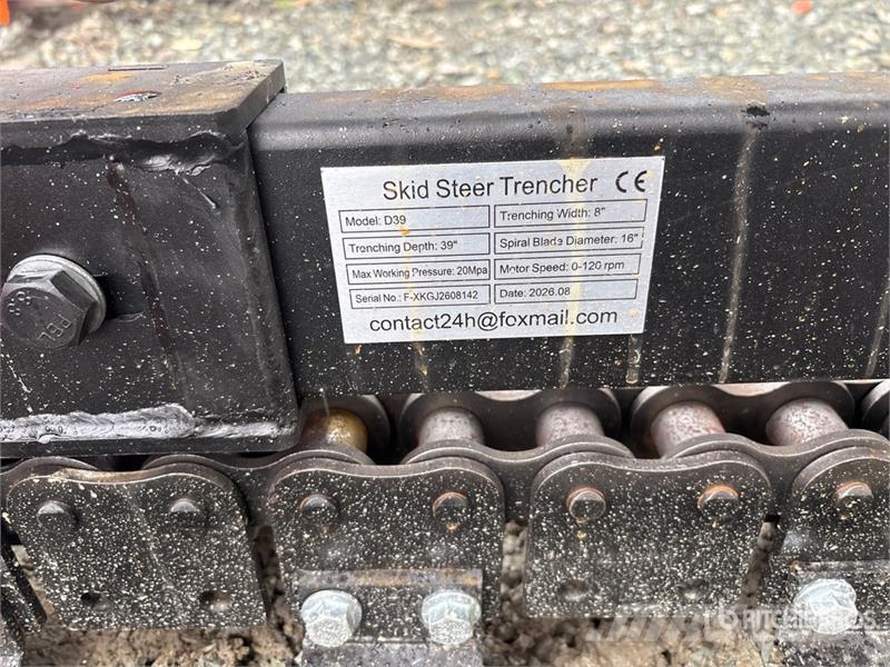 GIYI GY-X39 39 in Mini Skid Steer Trencher (Unused Sleuvengravers