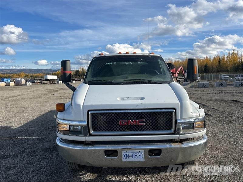 GMC 4x2 Utility Truck Bestelwagens met open laadbak