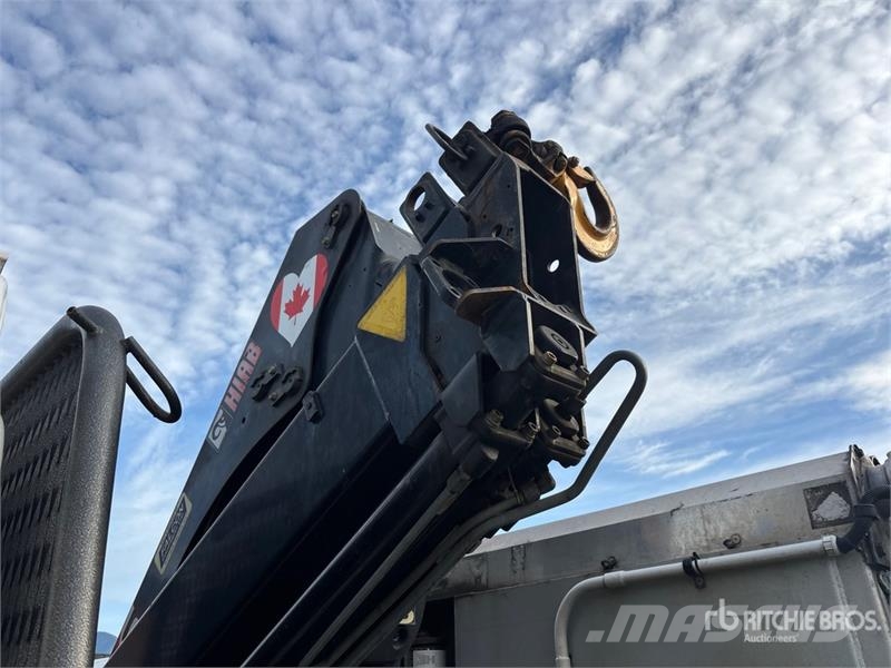 GMC C6500 شاحنات الرافعات