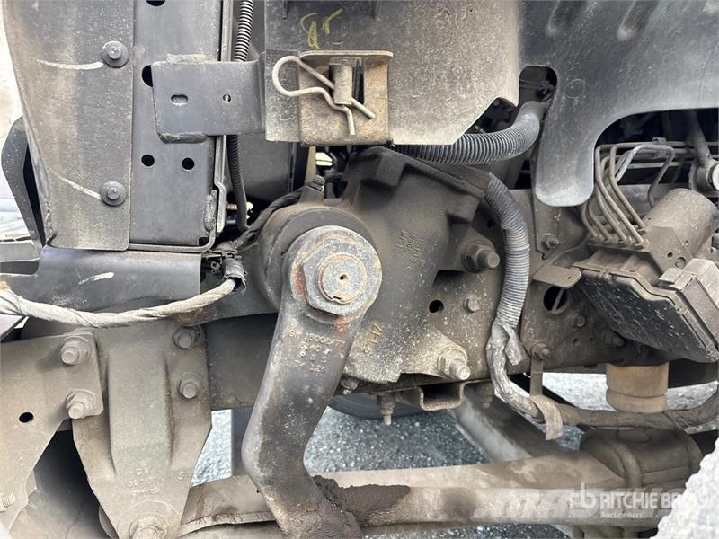GMC C6500 شاحنات الرافعات