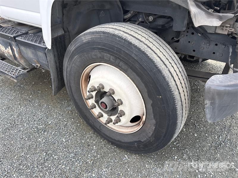 GMC C6500 شاحنات الرافعات