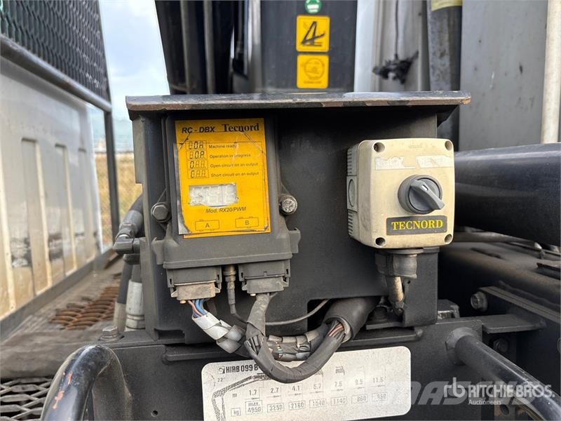 GMC C6500 شاحنات الرافعات