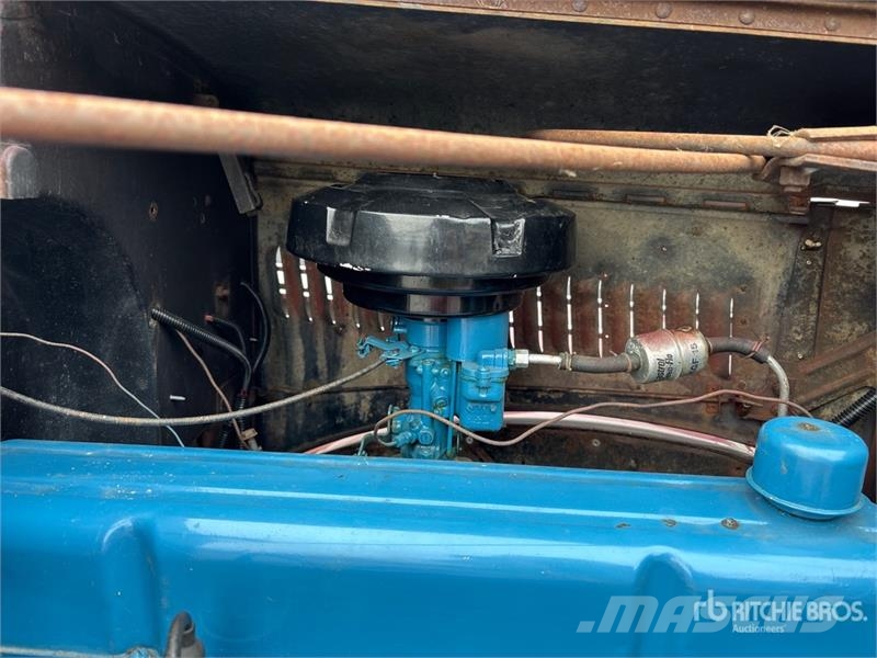 GMC Model T 14CB 4x2 Pickup (Inoperable) Furgoni altro