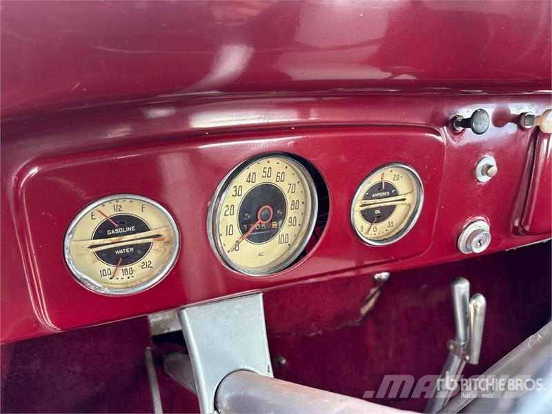 GMC Model T 14CB 4x2 Pickup (Inoperable) Furgoni altro