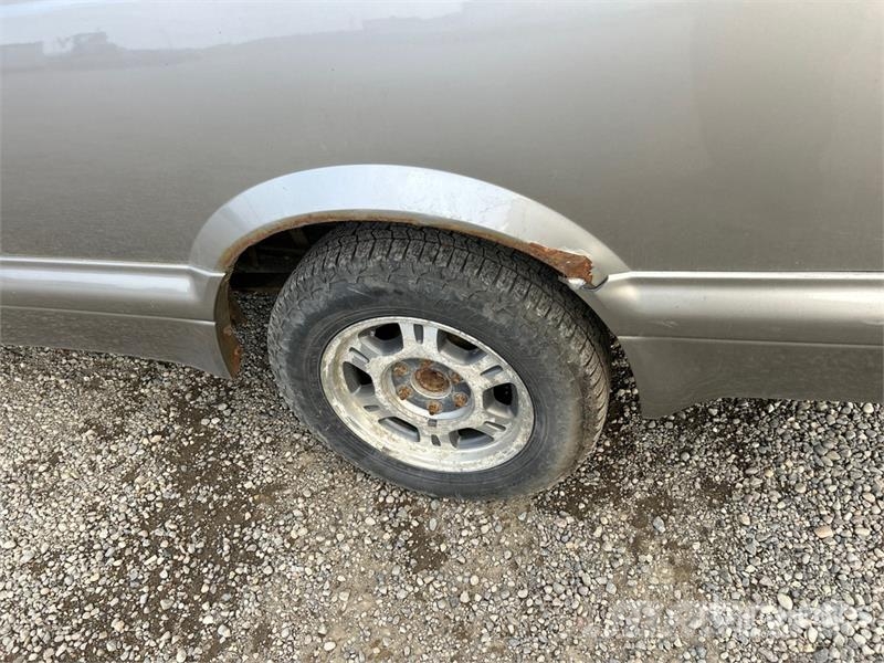 GMC Safari AWD 9 Passenger Van Preču pārvadāšanas furgoni