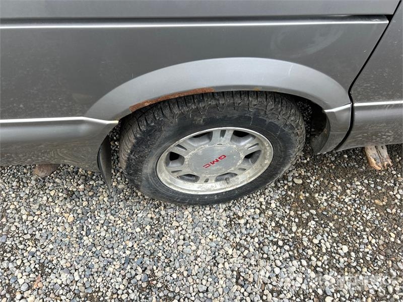 GMC Safari AWD 9 Passenger Van Preču pārvadāšanas furgoni