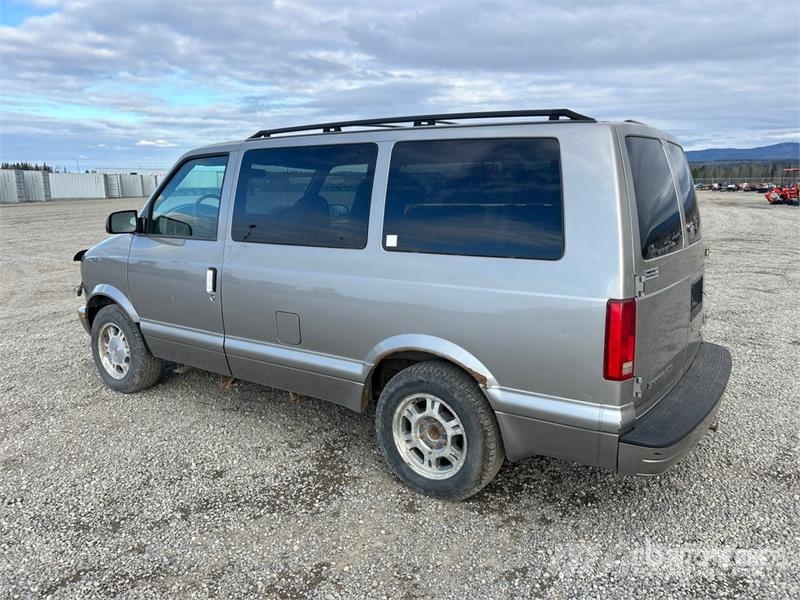 GMC Safari Cargo Van Dostavna vozila / kombiji