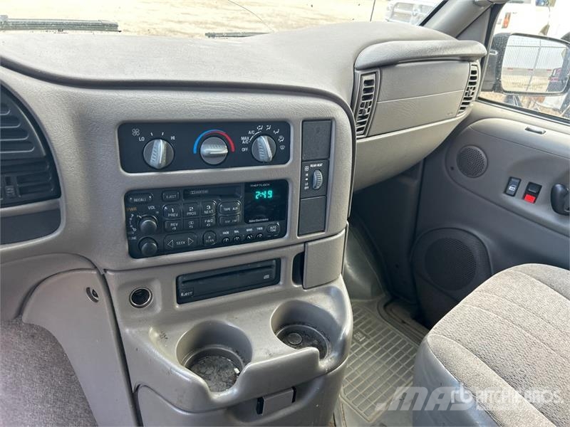 GMC Safari Cargo Van Dostavna vozila / kombiji