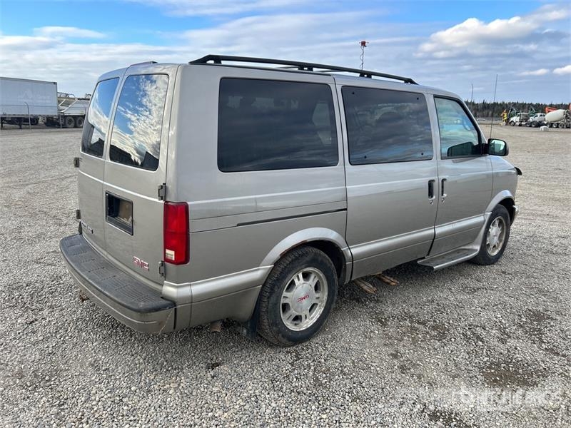 GMC Safari Cargo Van Dostavna vozila / kombiji