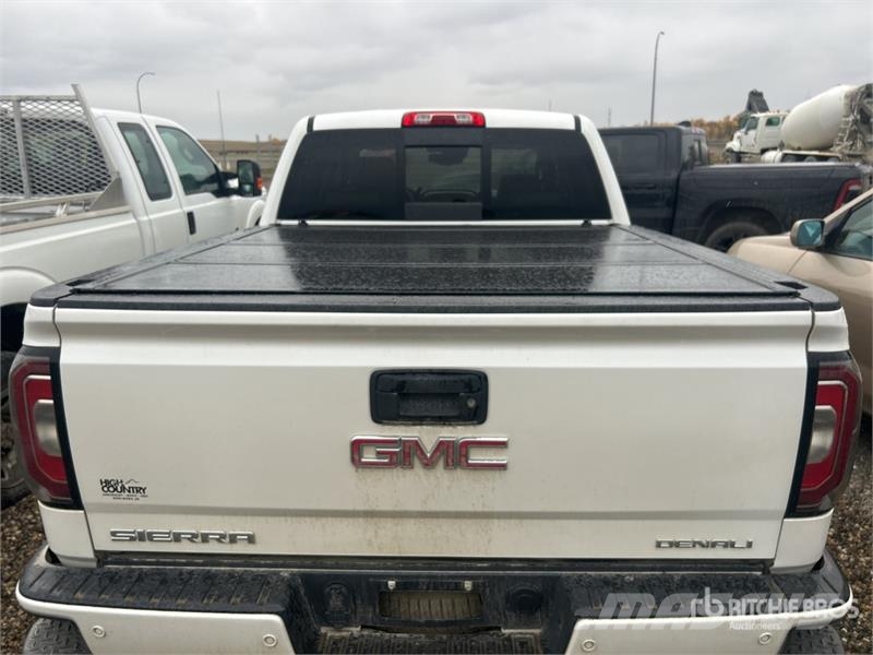 GMC Sierra 1500 أخرى
