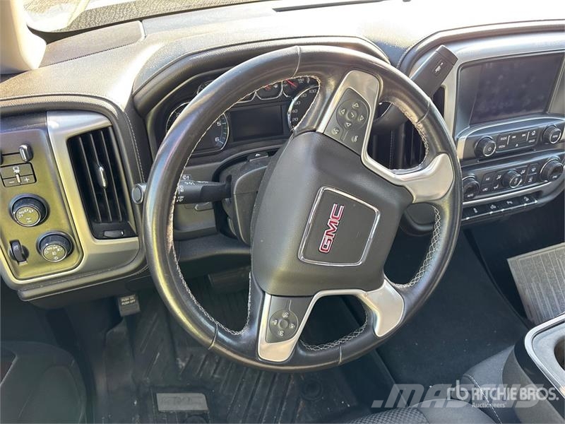 GMC Sierra 1500 Drugi