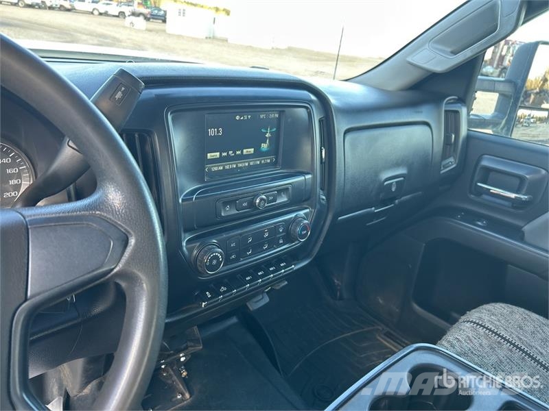 GMC Sierra 2500HD أخرى