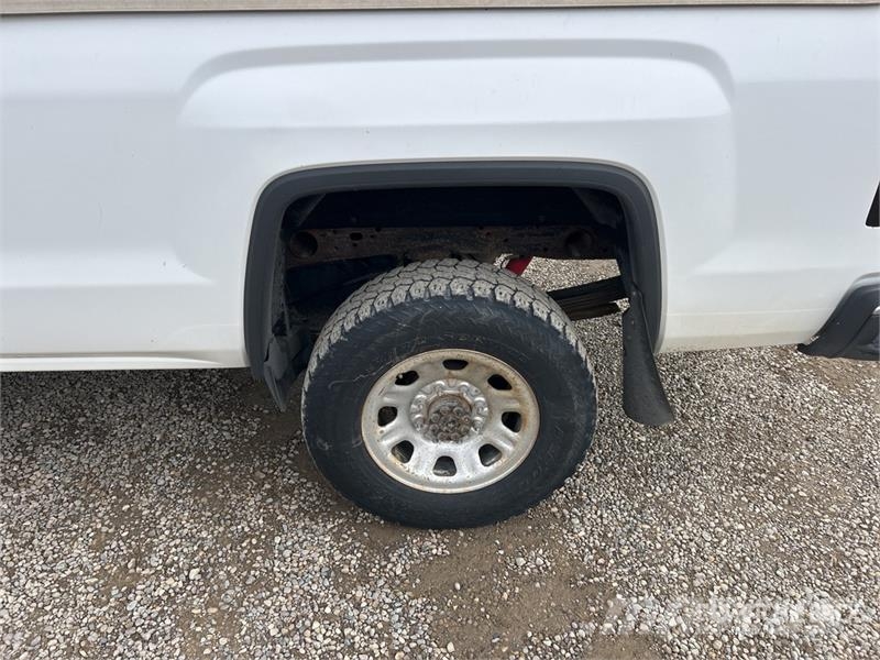GMC Sierra 2500HD Прочие фургоны