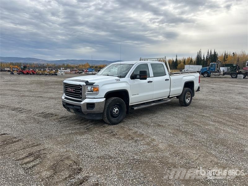 GMC Sierra 2500HD Прочие фургоны