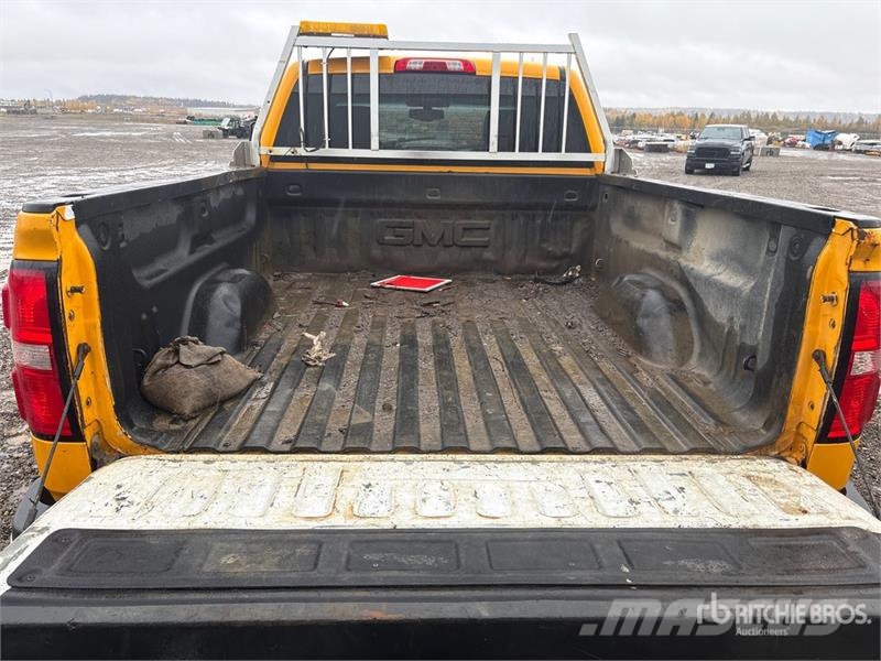 GMC Sierra 2500HD Andere Transporter