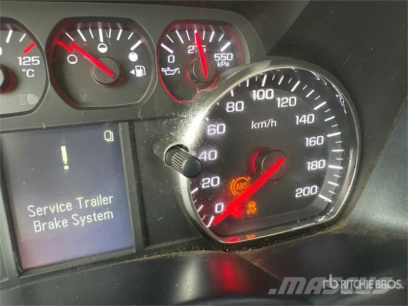 GMC Sierra 2500HD 其他