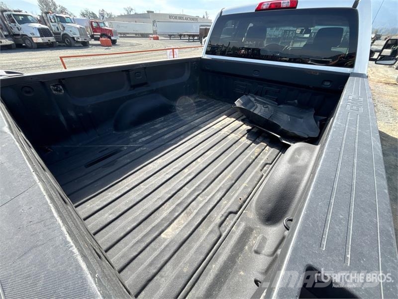 GMC Sierra 2500HD Citi