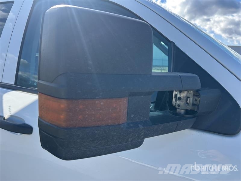 GMC Sierra 2500HD أخرى