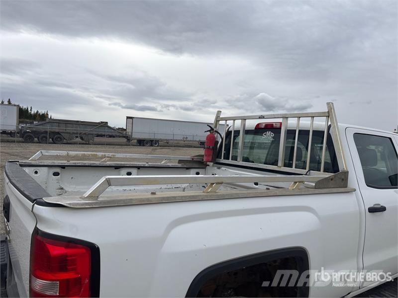 GMC Sierra 2500HD Andere Transporter