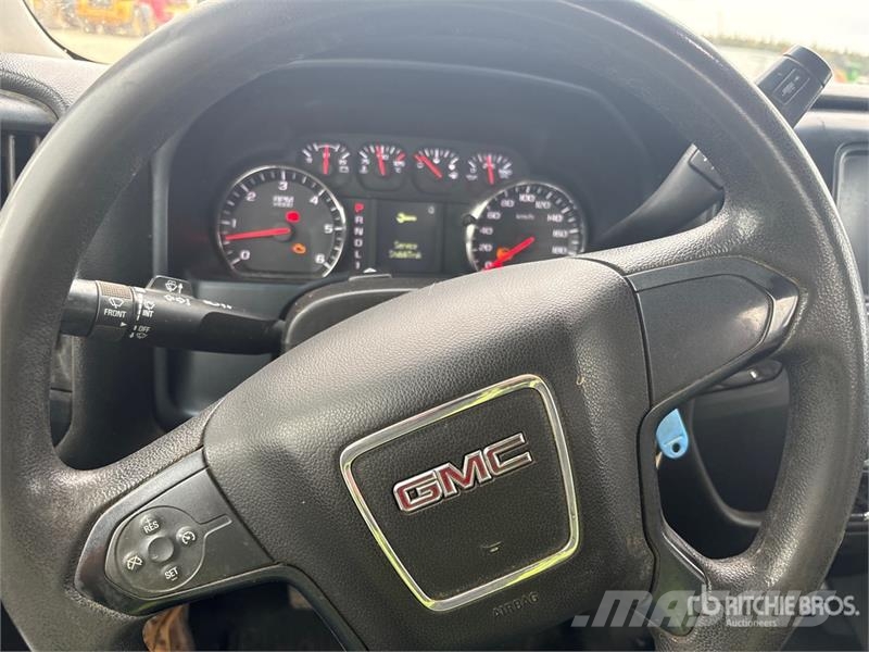 GMC Sierra 2500HD 其他