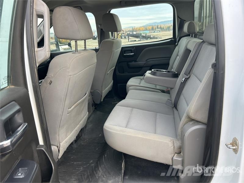 GMC Sierra 2500HD Прочие фургоны